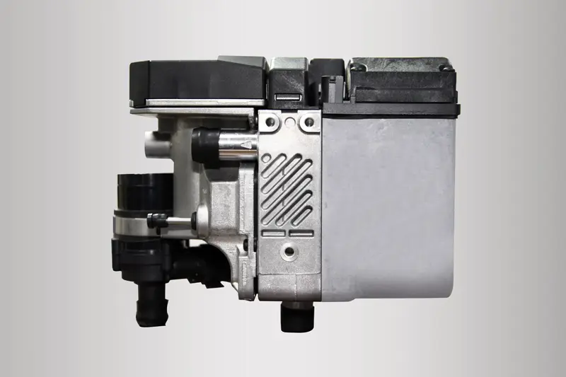 Aquano-5K-Coolant-Heater2.webp